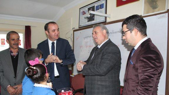 Kaymakam Vekilimiz Sayın Mustafa SERİN ve İlçe Milli Eğitim Müdürümüz Sayın Birol ELMACIOĞLU Okulları Ziyaret Etti