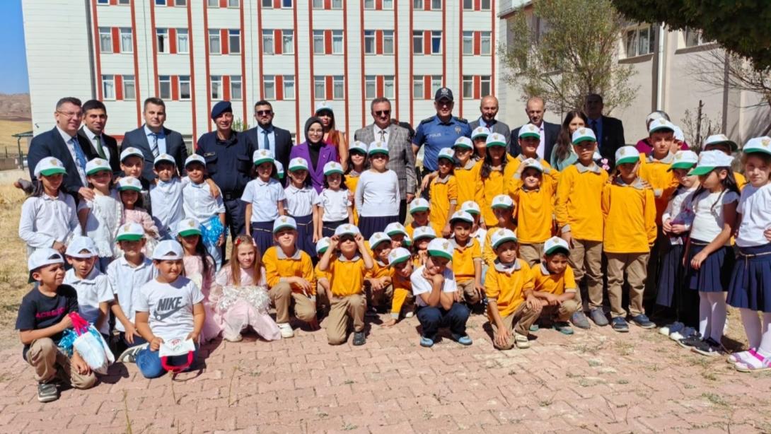 İLKÖĞRETİM HAFTASI PROGRAMI DÜZENLENDİ